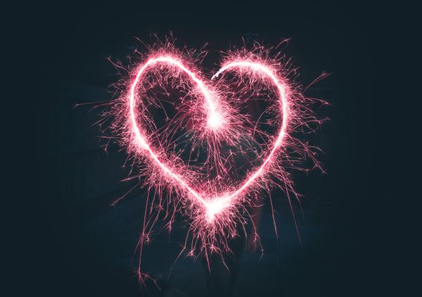 Rosa Herz Feuerwerk