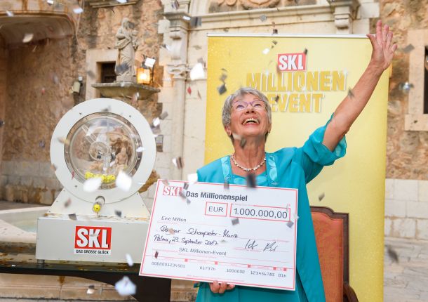 SKL Milionenevent Gewinnerin in Mallorca Frau Munz