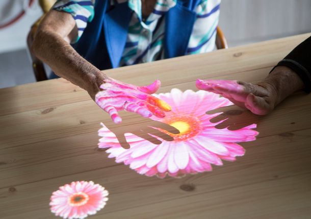 Gloeckle Spende Diakonie Stetten Tovertafel