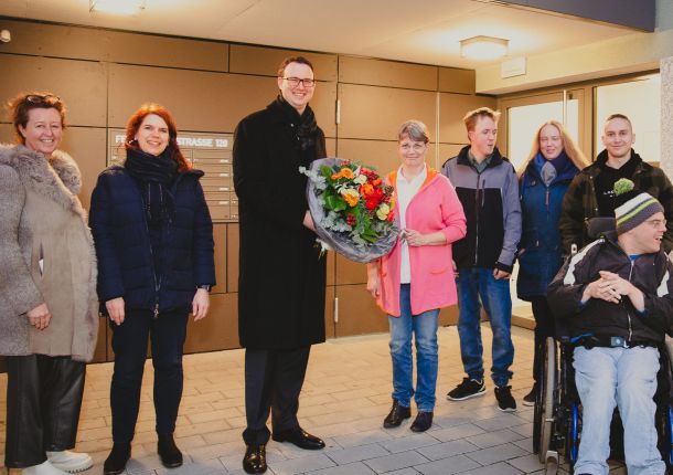 Gloeckle Spende an Diakonie